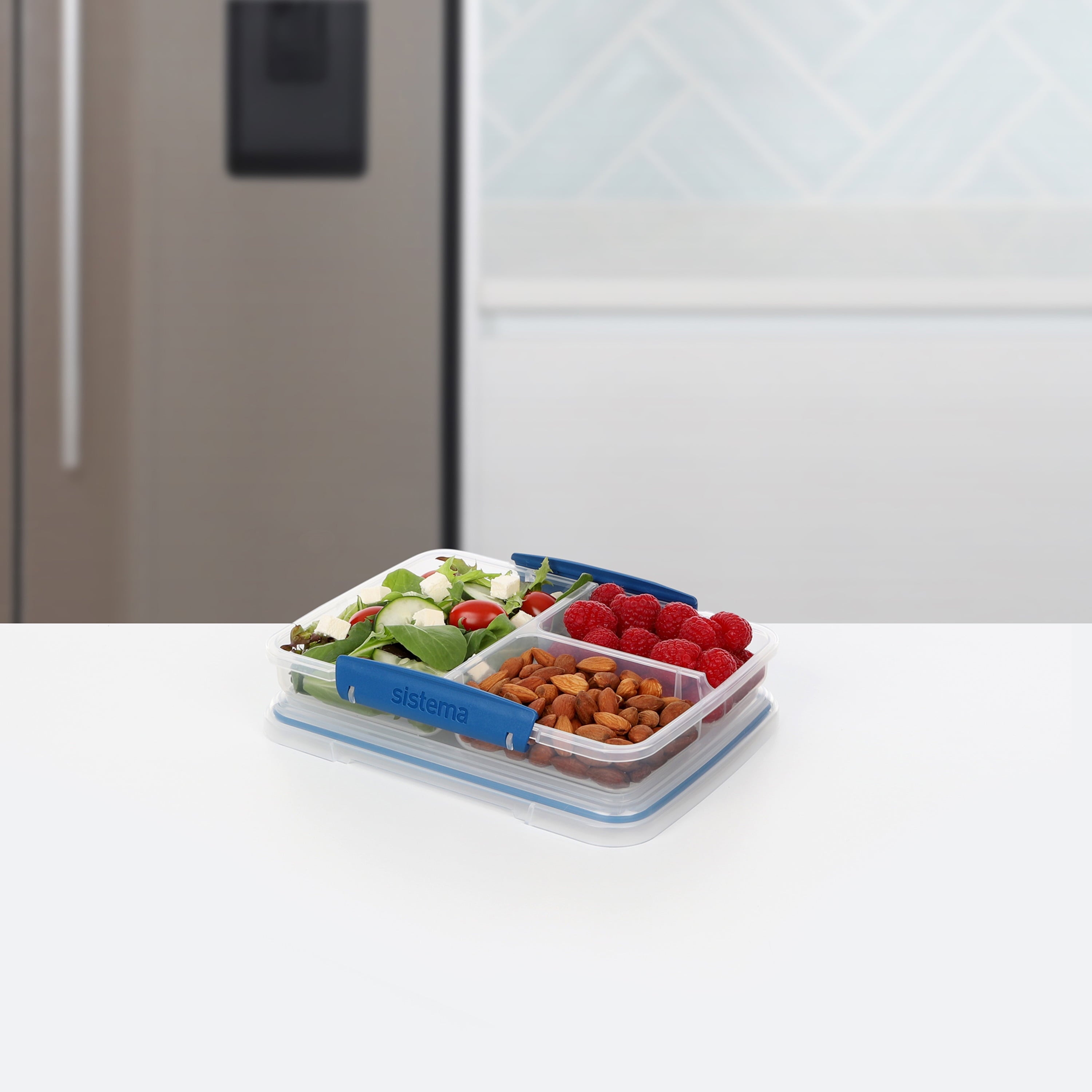 Playful Geometric To Go 820ml/3.4 Cups Multi Split Food Storage Container - Deliciously Soft Cupcake Sensory Glob Detail