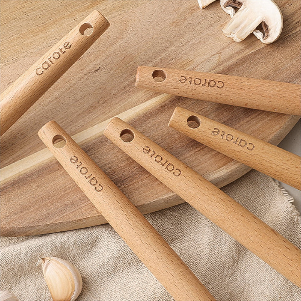 Professional Grade 17-Piece Silicone and Wood Cooking Utensil Set, Heat-Resistant, Safe for Nonstick Cookware - Heavy Duty Stainless Steel Kitchen Shears Detail