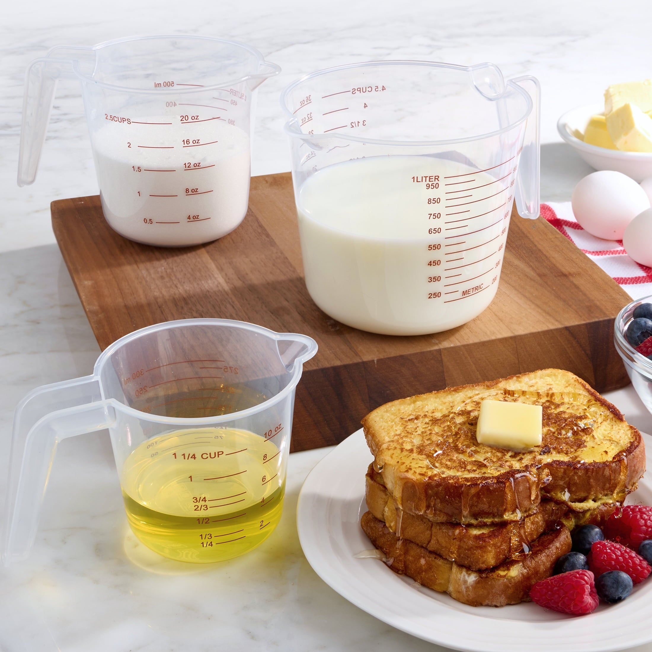 Ergonomic Manual 3-Piece Tapered Spout Nesting Plastic Measuring Cups Set, Clear - Multi-Functional Manual Food Chopper & Slicer Detail