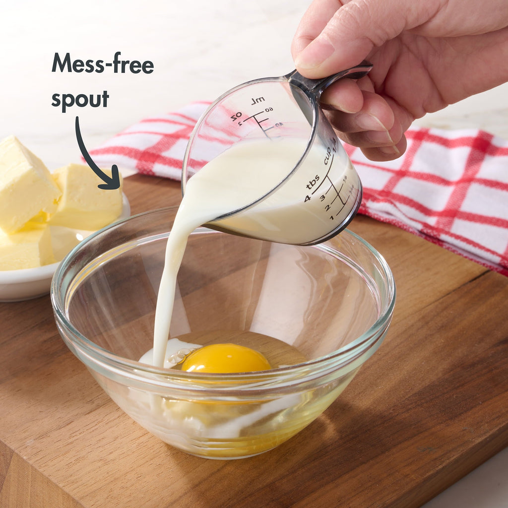 Multi-Functional 1/4C Plastic Mini Measuring Cup, Black/Transparent - Premium Stainless Steel Garlic Presser & Peeler Detail